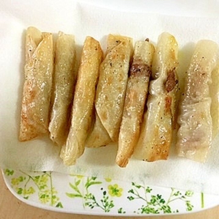 餃子の皮で豚バラ肉巻き レシピ 作り方 By サニヤスイーヨー 楽天レシピ